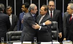 DVIDA DOS ESTADOS - Idexador  deciso do Congresso, afirmam Renan e Cunha